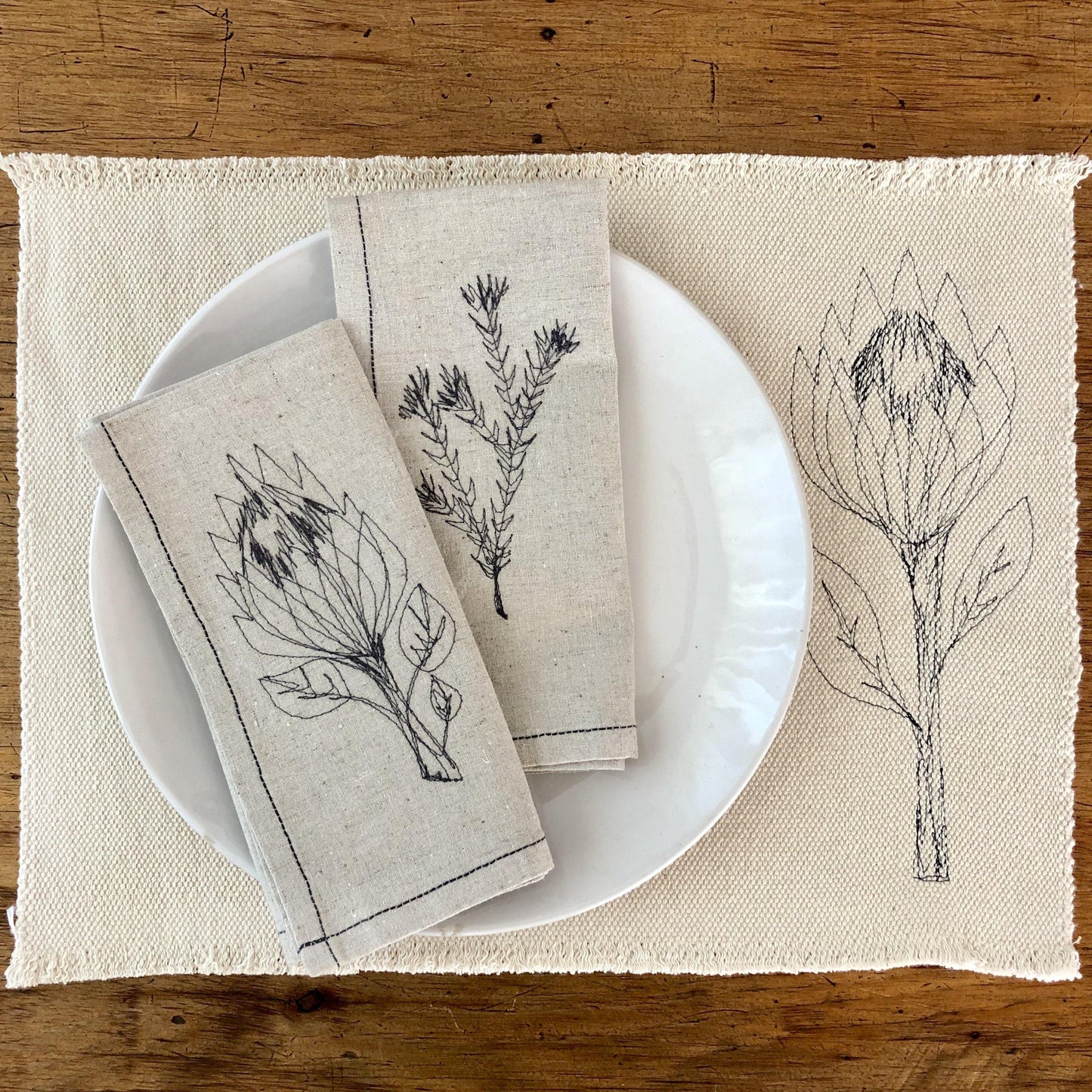 100% Cotton Protea Placemat - Charcoal