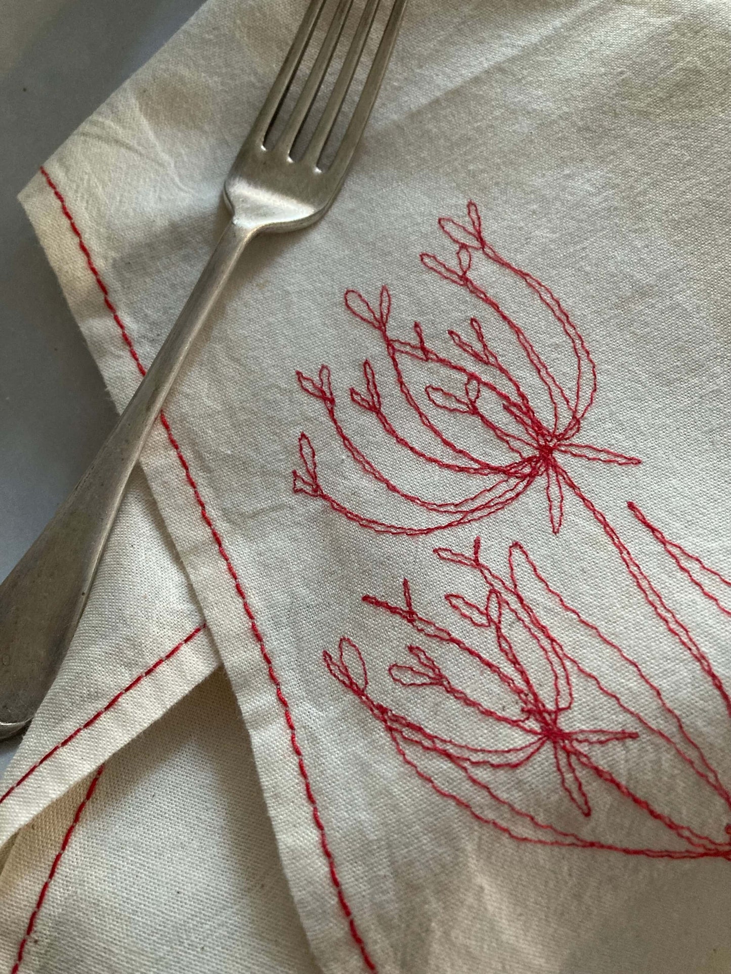 SALE Napkin Red Fennel Flower (COTTON)
